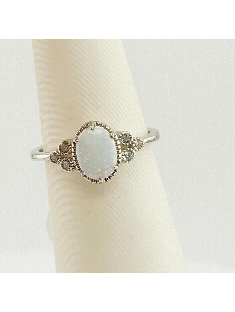 Bomb Party Sz 7 Sterling Club White Fire Opal on .925 Silver RBP2305 RETRO